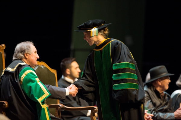 L-R: U of S Chancellor Roy Romanow, Jen Budney, JSGS PhD graduate. Photo credit: Dave Stobbe